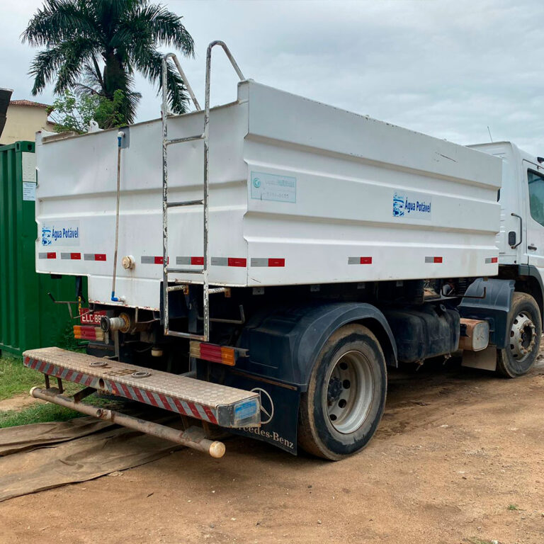 Caminhão-M-Benz-Atego-2