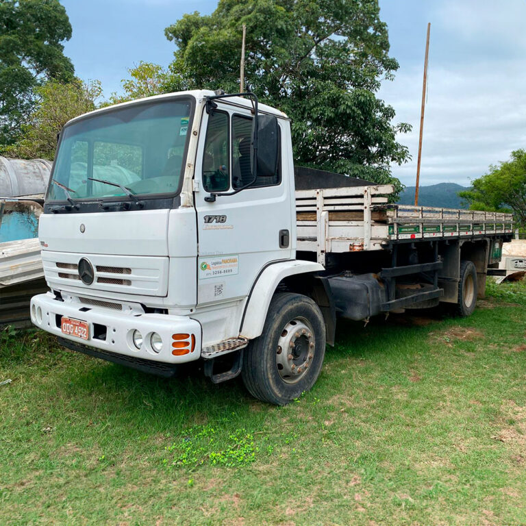 Caminhão-M.-Benz-2